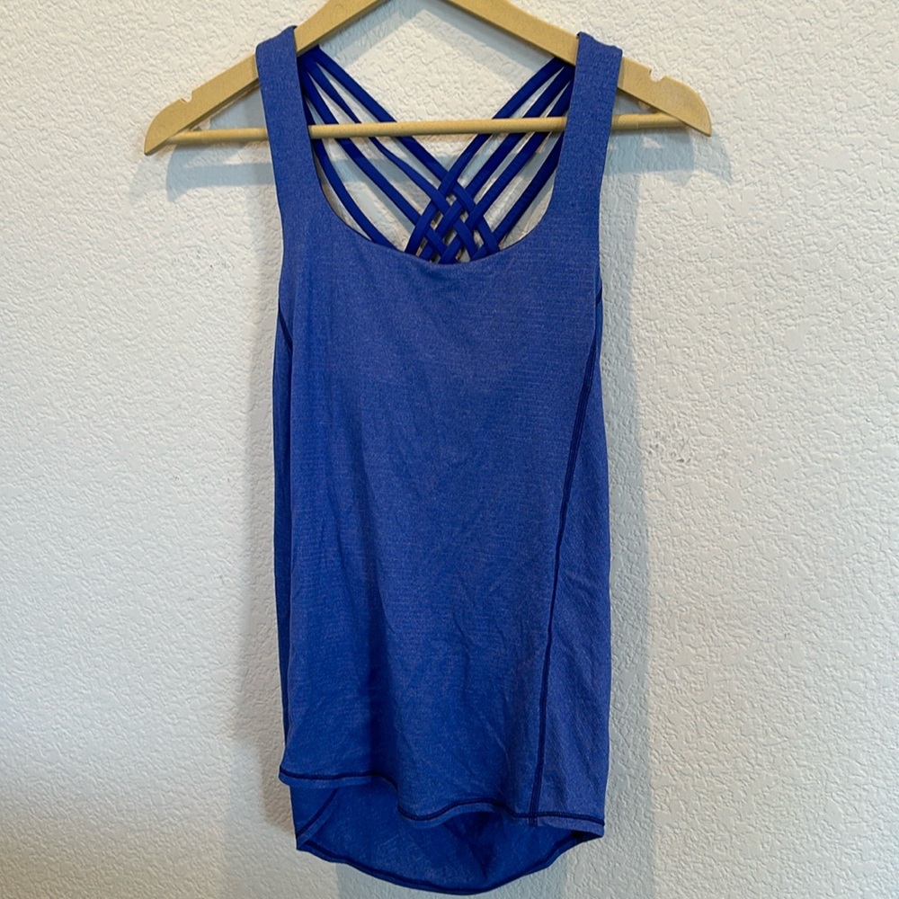 Lululemon tank with built in sports bra. Size 2